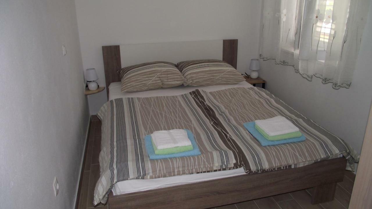 Apartmani Filip Zadar Diklo Экстерьер фото